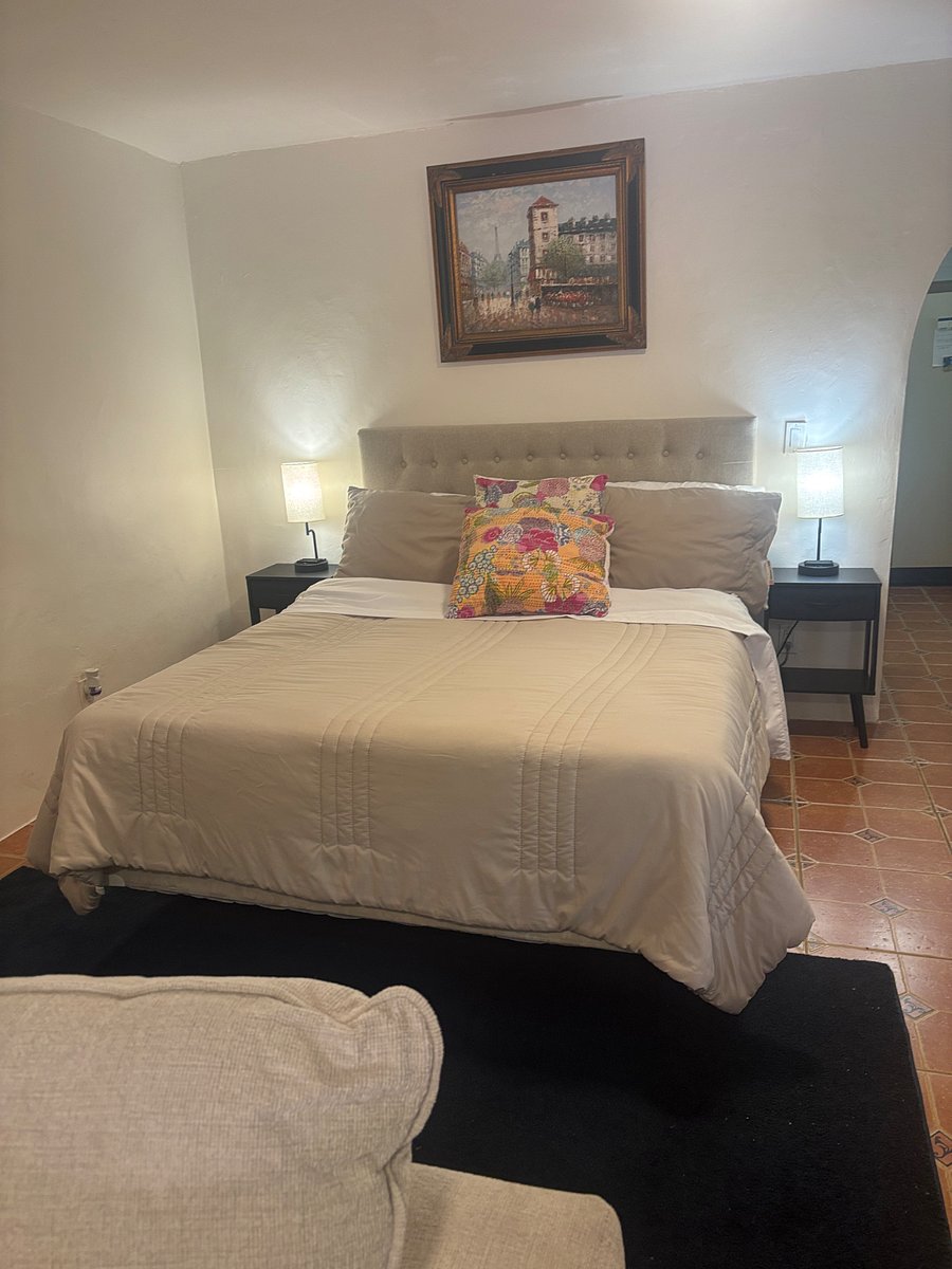 Furnished Finder property 742206_1 photo 21