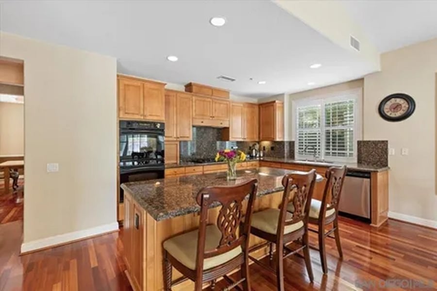 Furnished Finder property 742217_1 photo 3