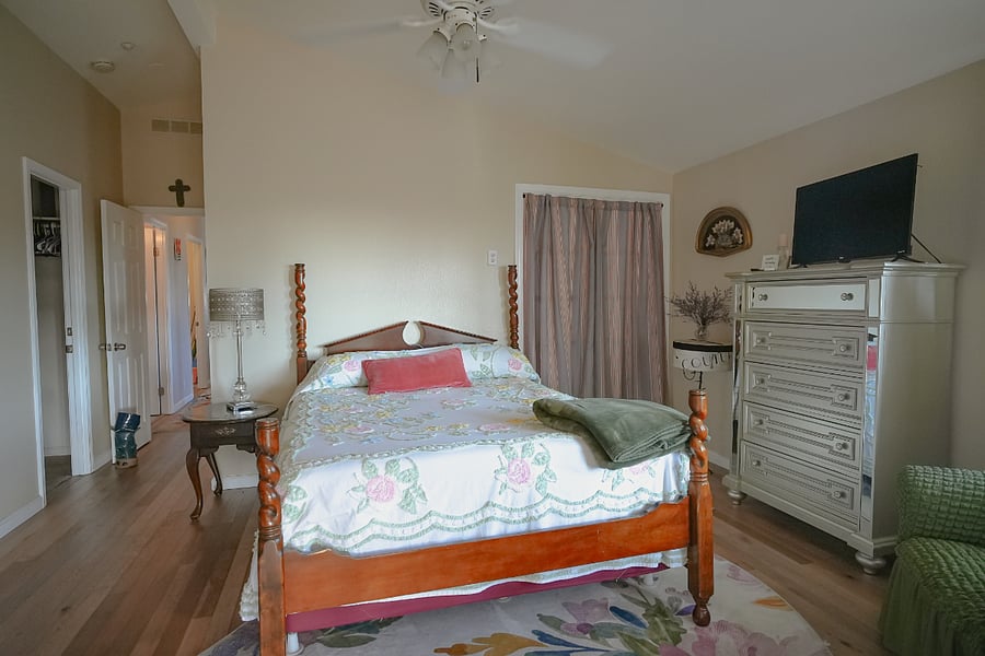 Furnished Finder property 742230_1 photo 37