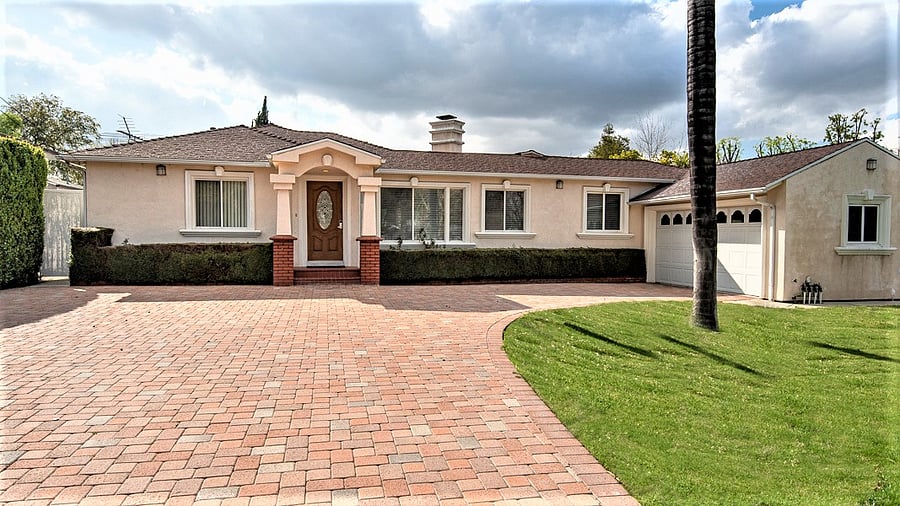 Drive way