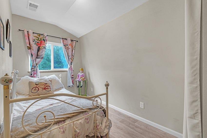 Furnished Finder property 742306_1 photo 9