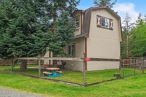 Furnished Finder property 742306_1 photo 11