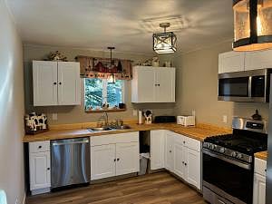 Furnished Finder property 742306_1 photo 19
