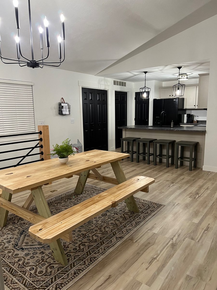 Furnished Finder property 742316_1 photo 1