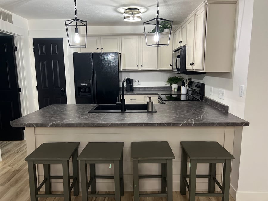Furnished Finder property 742316_1 photo 2