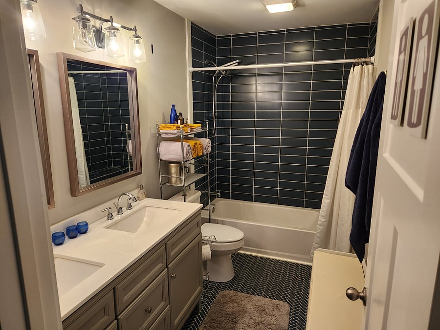 This is the shared bathroom for the Ocean and Beach rooms.