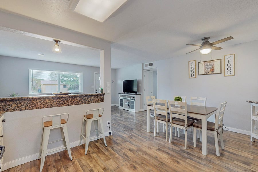 Furnished Finder property 742347_1 photo 4