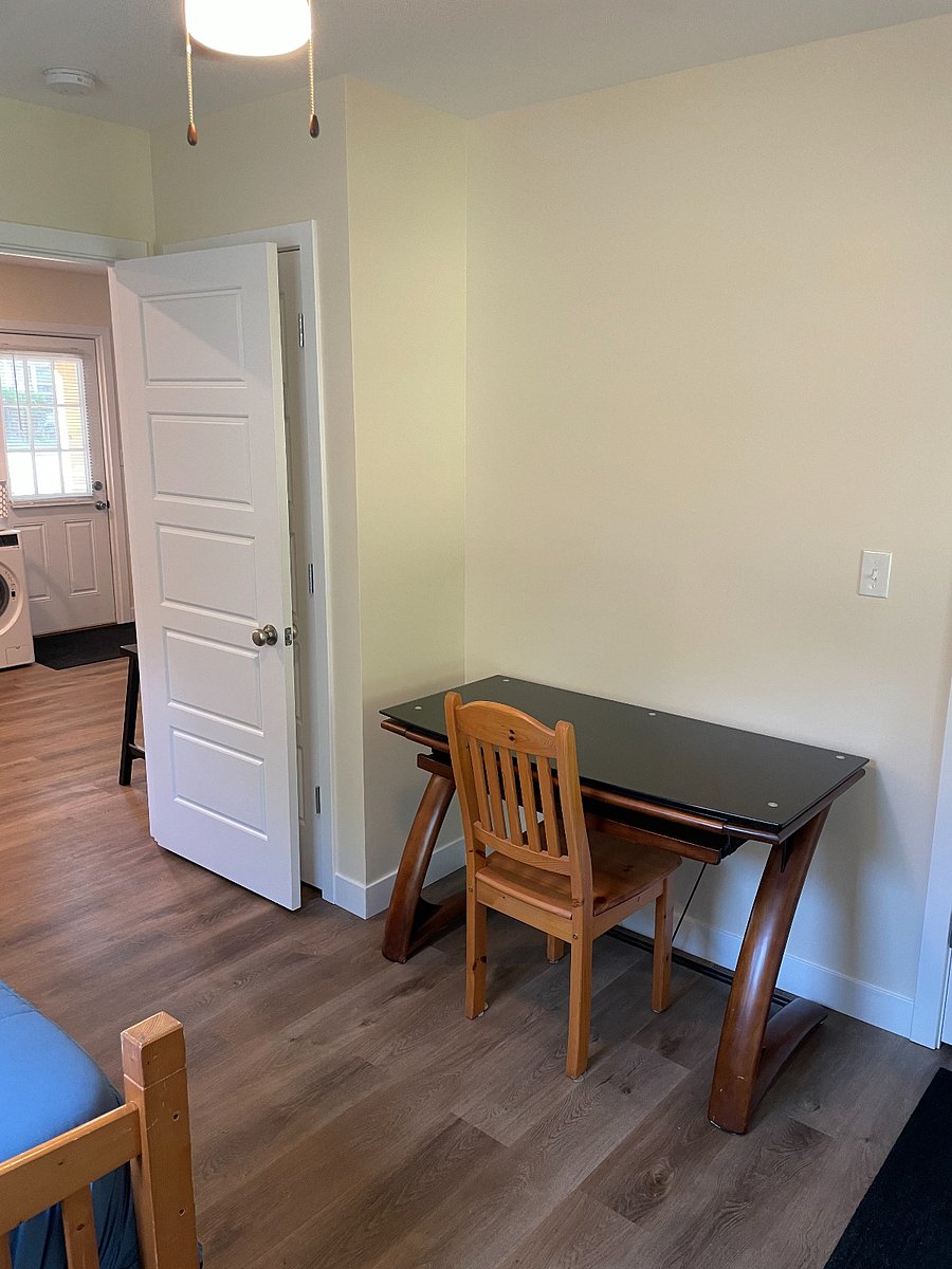 Secondary Bedroom/Office Desk