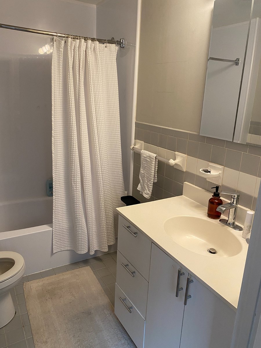 Bathroom #1