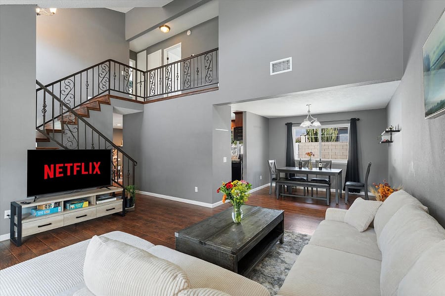 Furnished Finder property 742483_1 photo 1