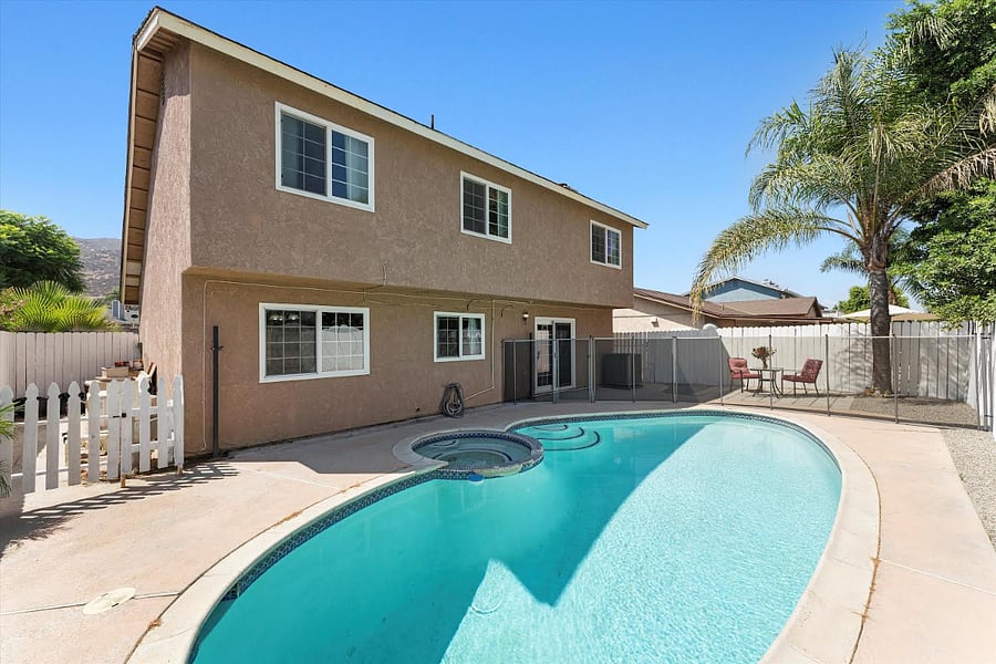 Furnished Finder property 742483_1 photo 15