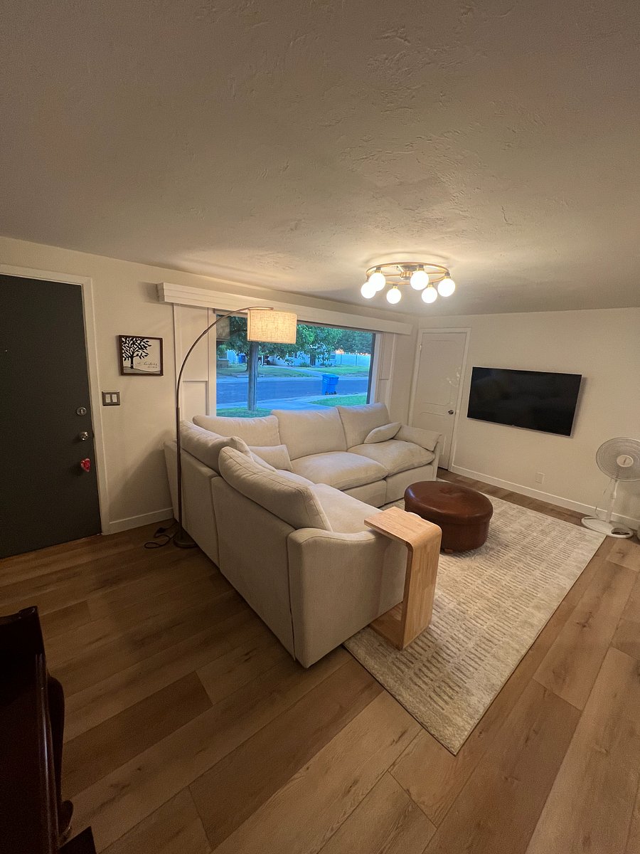 Furnished Finder property 742500_1 photo 3