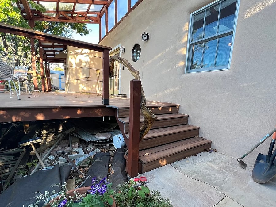 Approaching deck & main door from lower driveway steps