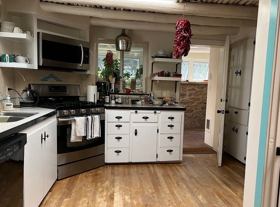Kitchen, (dining room behind you)