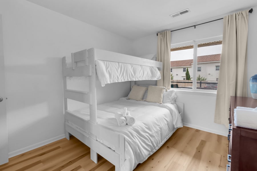 Furnished Finder property 742531_1 photo 13