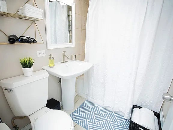 Furnished Finder property 742539_1 photo 28