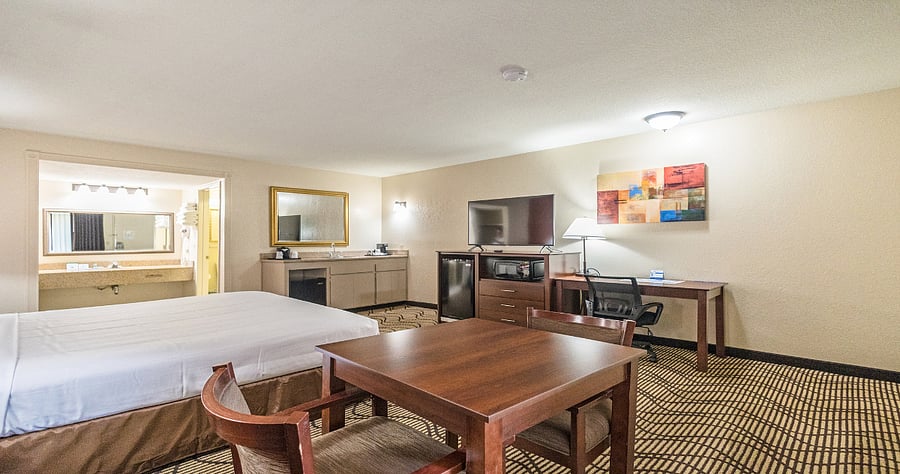 Furnished Finder property 742609_1 photo 3