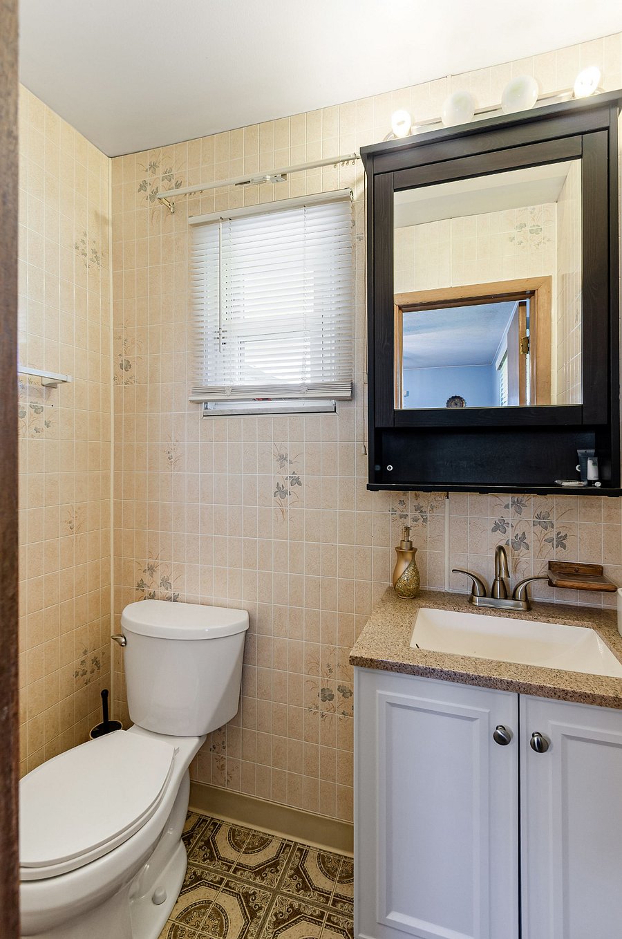 Furnished Finder property 742614_1 photo 19