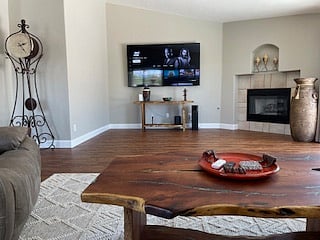 Furnished Finder property 742675_1 photo 4