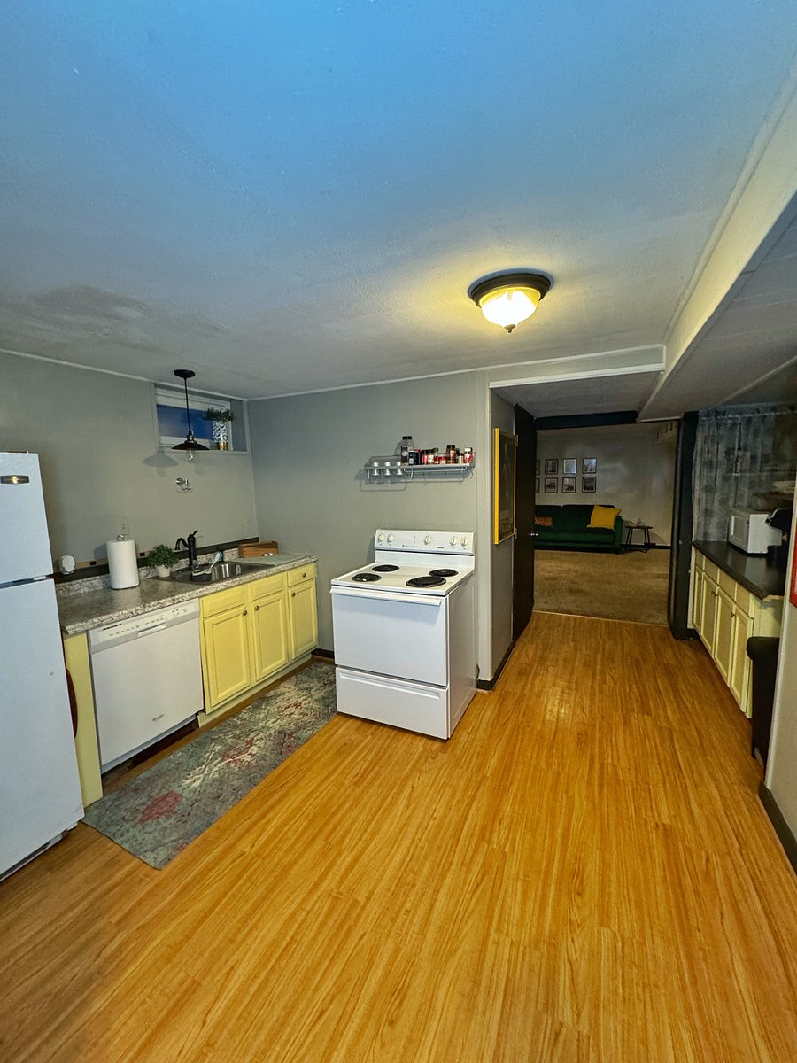 Basement Unit: Functional Layout Easy to keep clean and perfect for midterm stays.