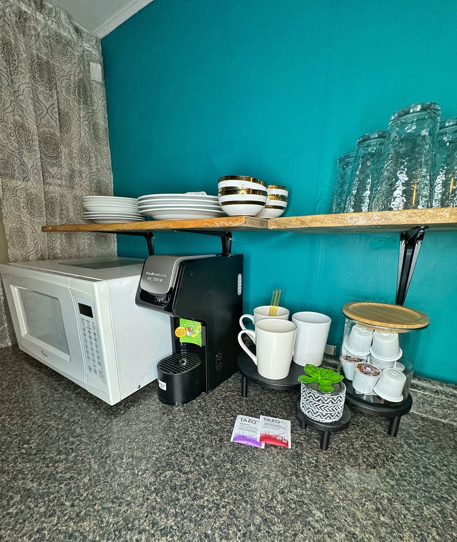 Basement Unit: Cute Coffee Bar