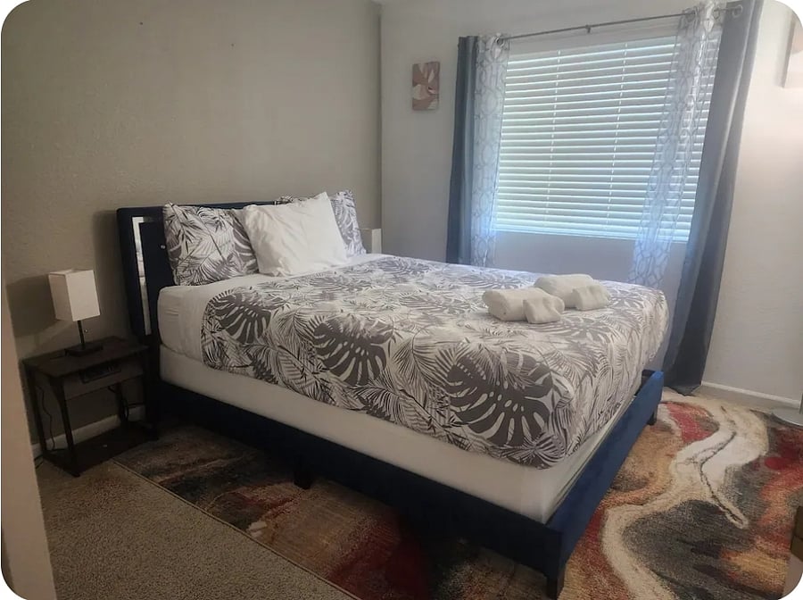 Furnished Finder property 742700_1 photo 4