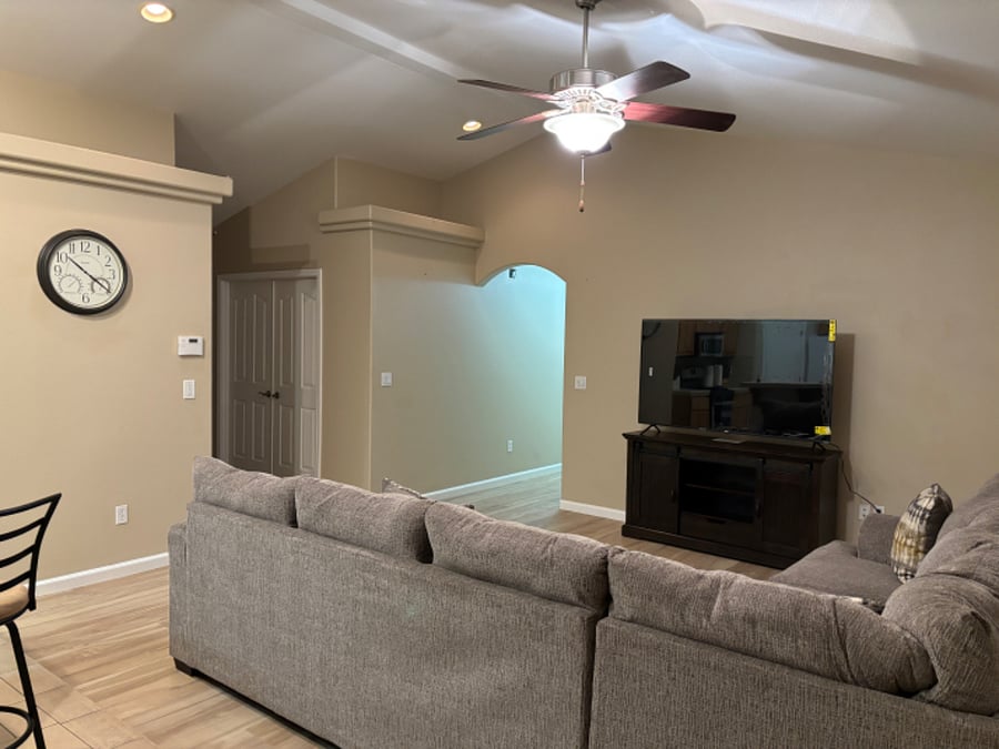 Furnished Finder property 742702_1 photo 4