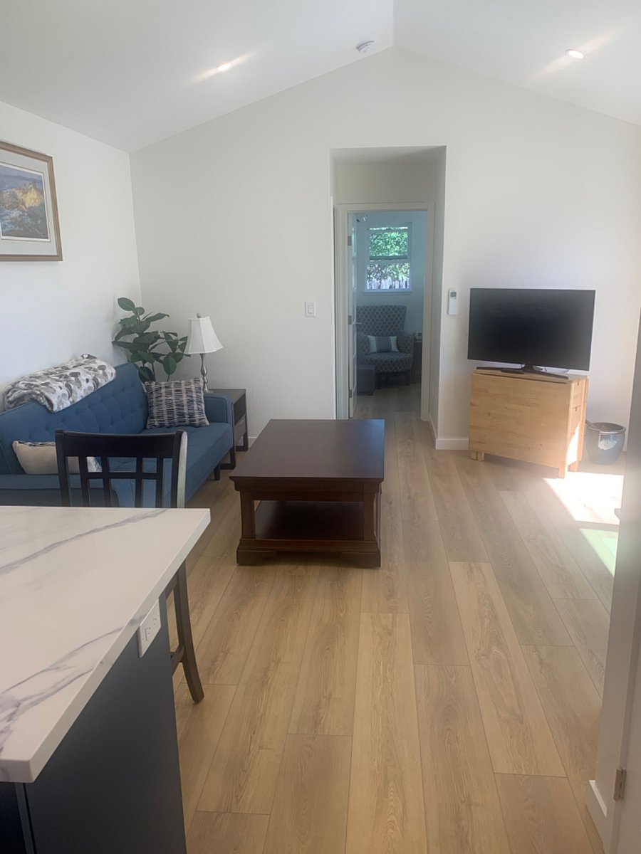 Furnished Finder property 742715_1 photo 3
