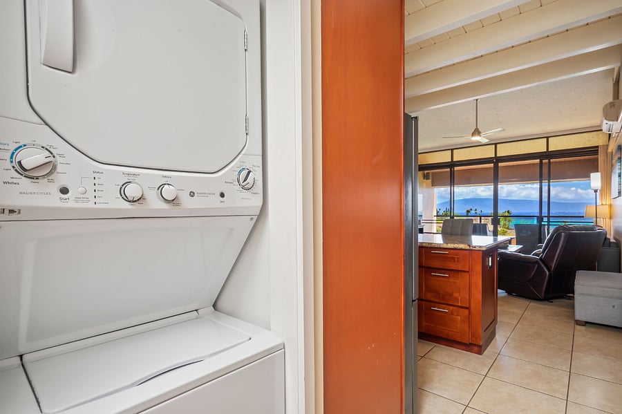 Washer/dryer in the condo