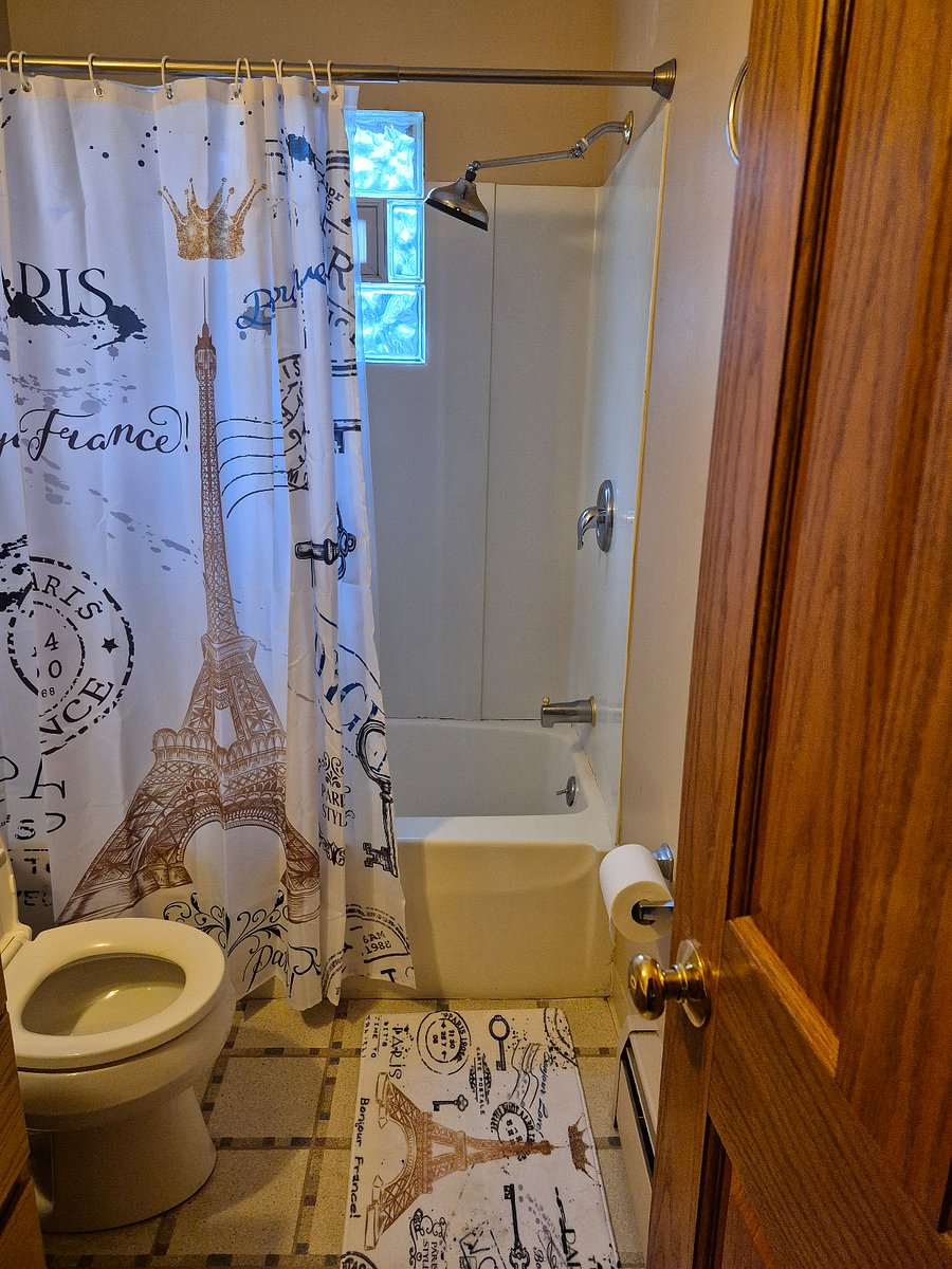 Furnished Finder property 742960_2 photo 6