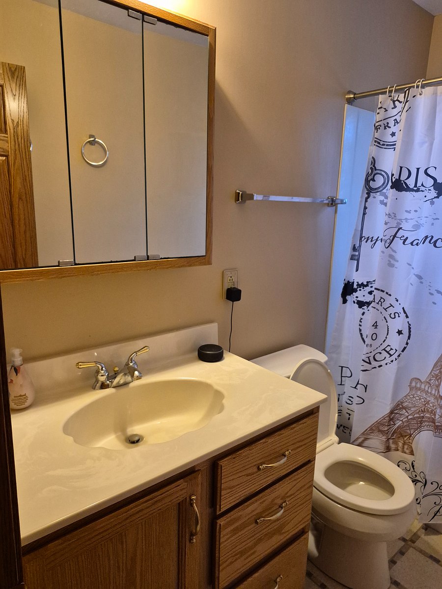 Furnished Finder property 742960_2 photo 7