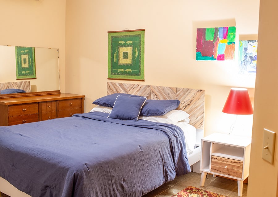 Not included when renting the upstairs room