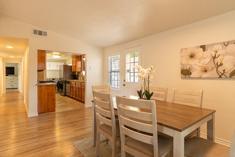 Furnished Finder property 742991_1 photo 6