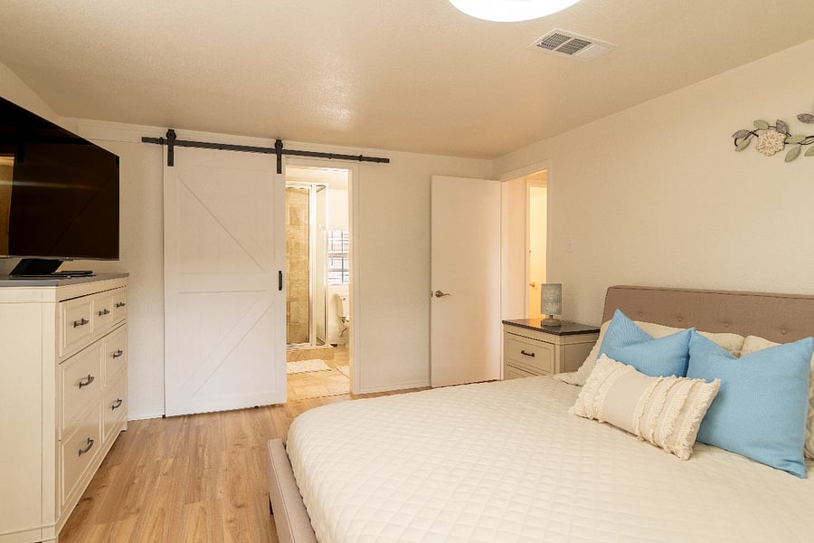 Furnished Finder property 742991_1 photo 13