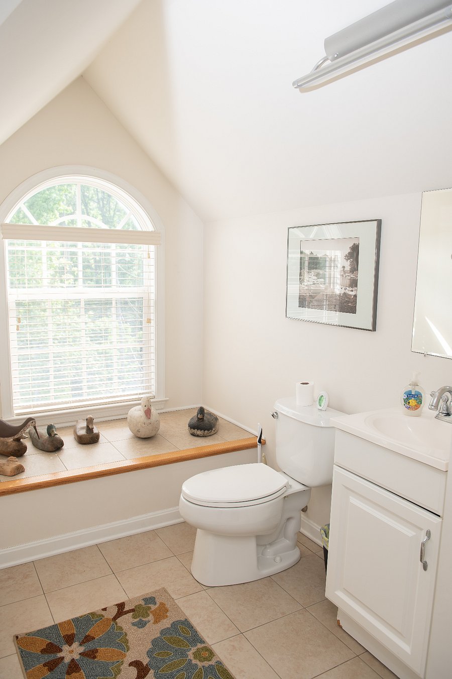 House has 4 bathrooms
