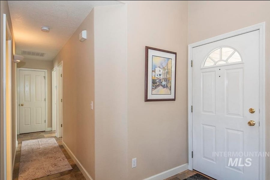 Furnished Finder property 743003_1 photo 3