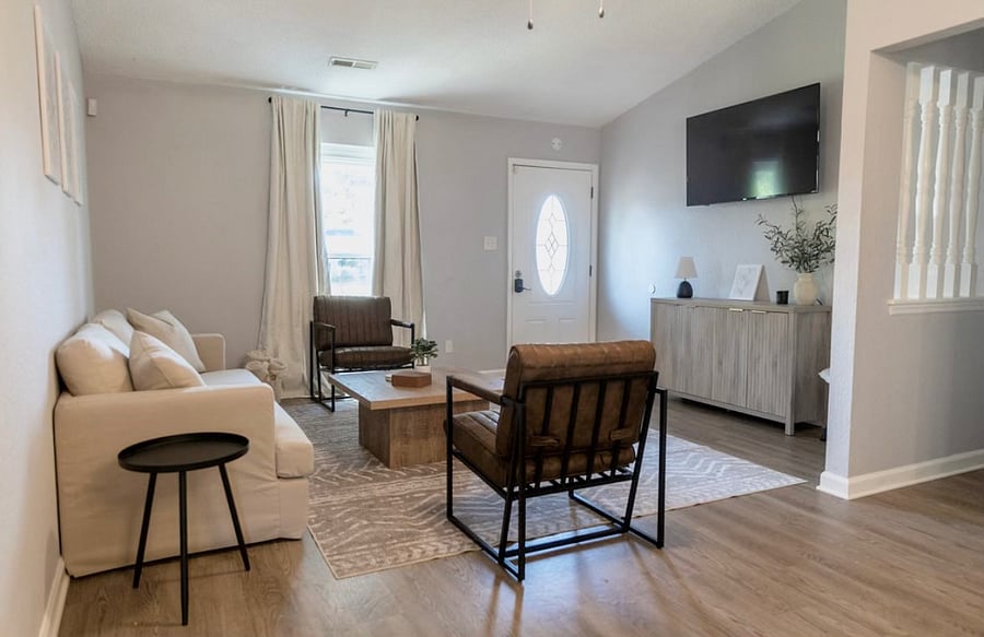 Furnished Finder property 743012_1 photo 3