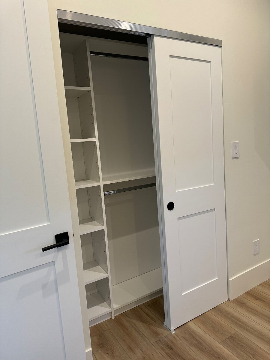 closet 1