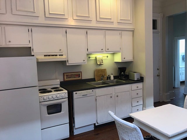 Furnished Finder property 743105_1 photo 8