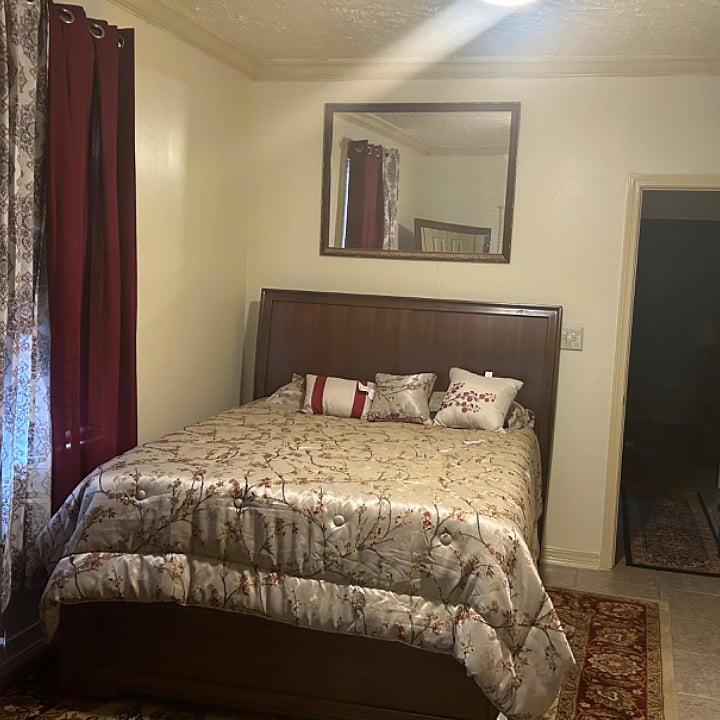 Furnished Finder property 743160_1 photo 4