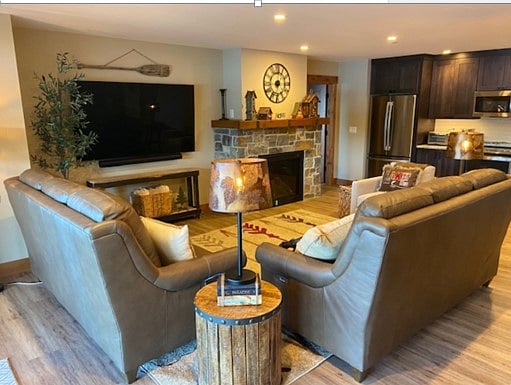 Furnished Finder property 743281_1 photo 1