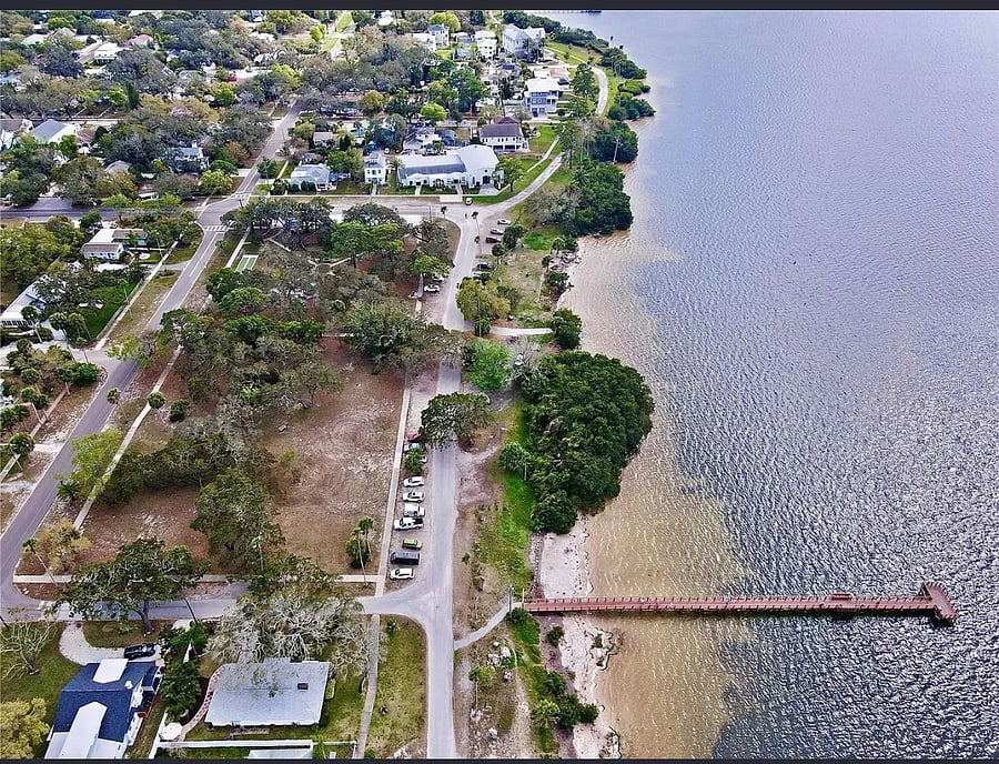 Community park and dock few blocks away