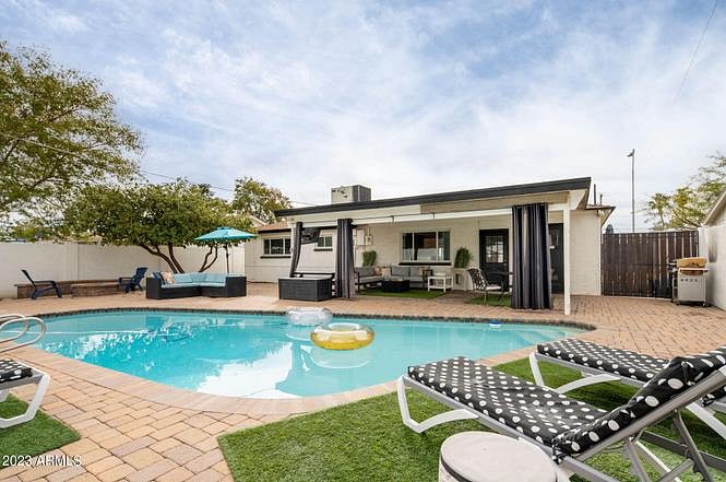 Furnished Finder property 743320_1 photo 17