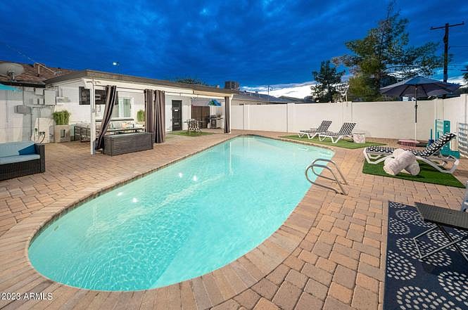 Furnished Finder property 743320_1 photo 22
