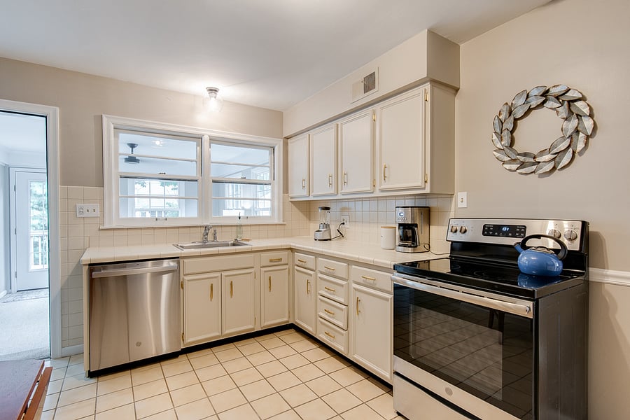 Furnished Finder property 743408_1 photo 12
