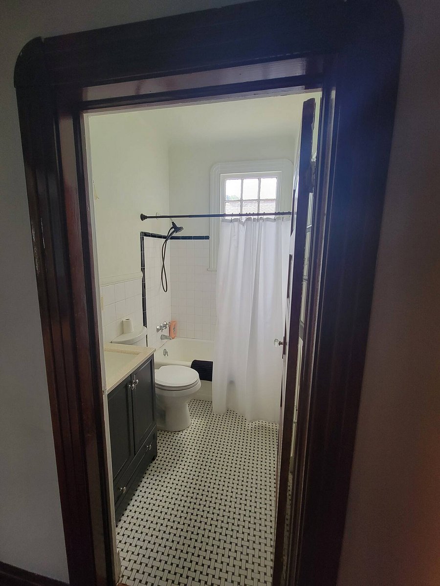 Furnished Finder property 743590_1 photo 17