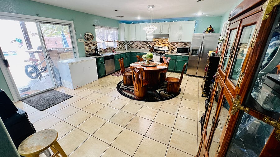 Furnished Finder property 743601_1 photo 29