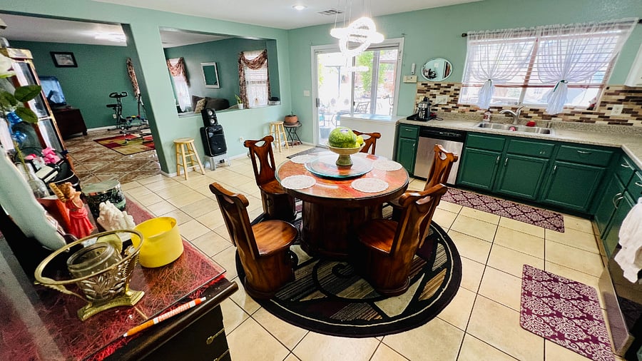 Furnished Finder property 743601_1 photo 30