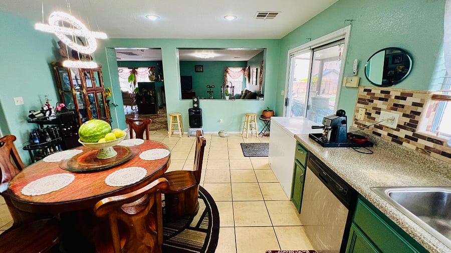 Furnished Finder property 743601_1 photo 31