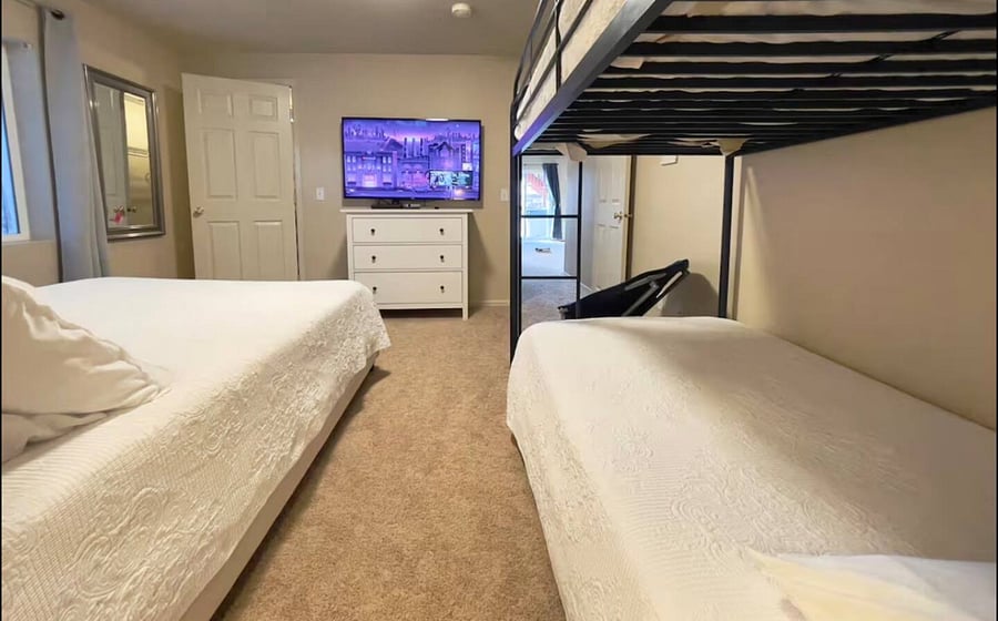 Furnished Finder property 743609_1 photo 24